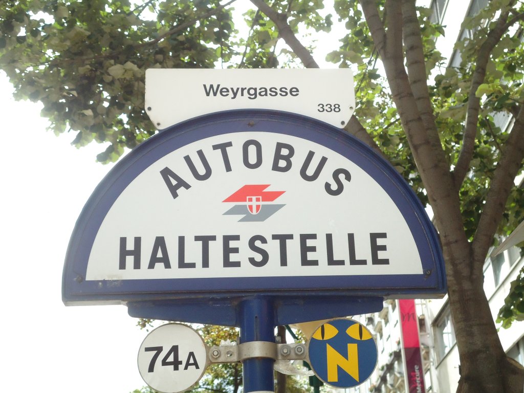 (128'373) - Bus-Haltestelle - Wien, Weyrgasse - am 9. August 2010