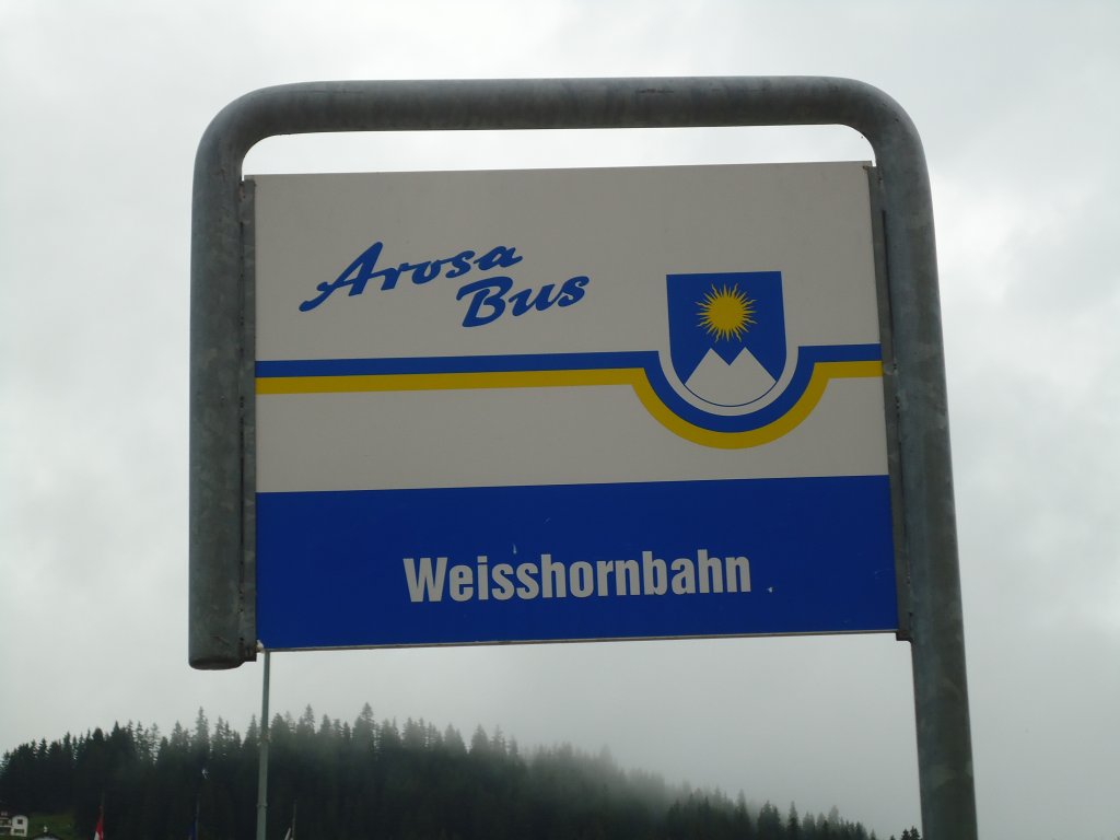 (128'713) - Arosa-Bus-Haltestelle - Arosa, Weisshornbahn - am 13. August 2010