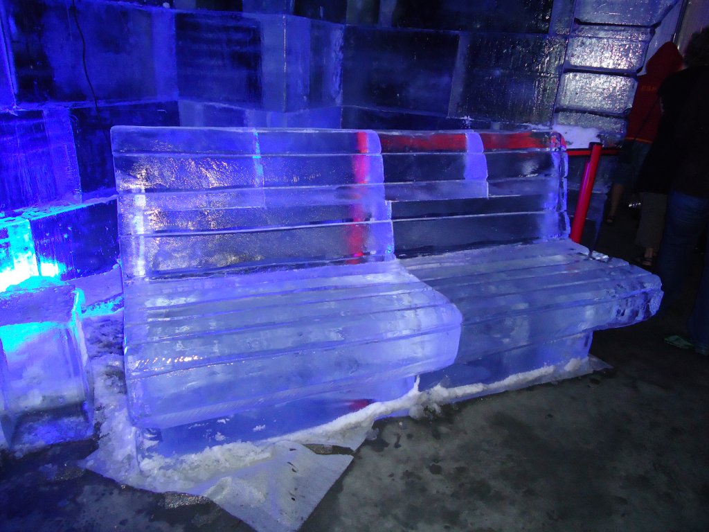 (129'160) - Eisbnkli an der Oberlndischen Herbstausstellung OHA am 29. August 2010 in Thun
