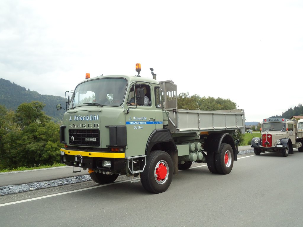 (129'900) - Krienbhl, Sattel - SZ 5314 - Saurer am 18. September 2010 in Castrisch, Schleps