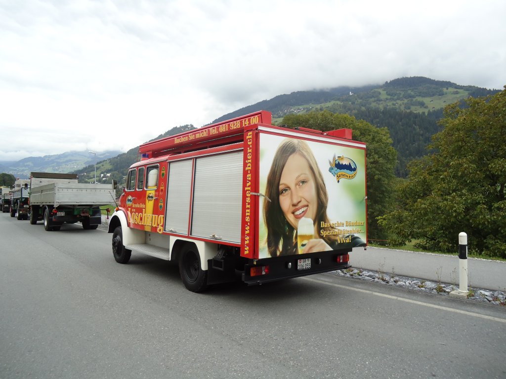 (129'924) - Surselva Bru - GR 106'055 - Mercedes am 18. September 2010 in Castrisch, Schleps