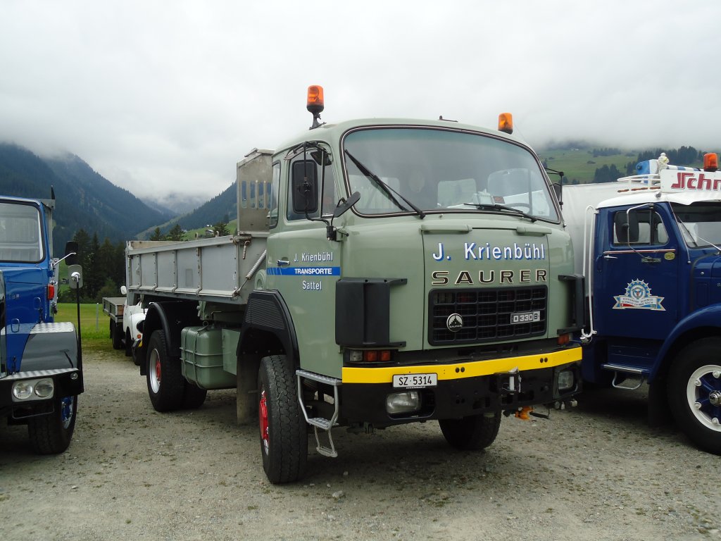(129'982) - Krienbhl, Sattel - SZ 5314 - Saurer am 18. September 2010 in Breil, Militranlage