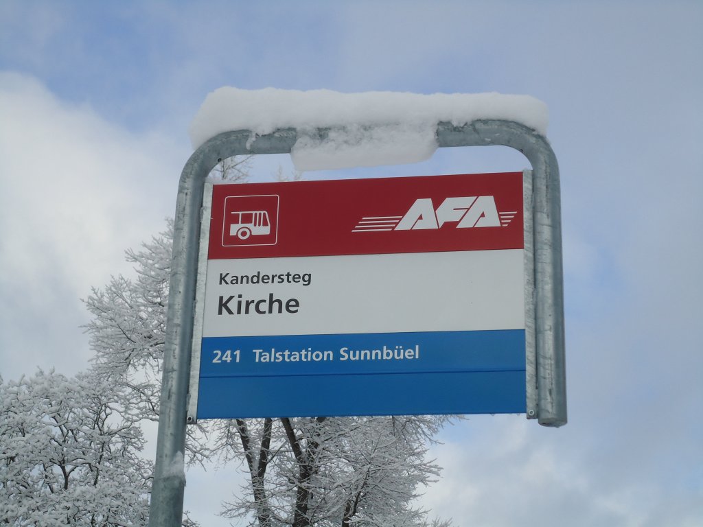 (131'685) - AFA-Haltestelle - Kandersteg, Kirche - am 26. Dezember 2010