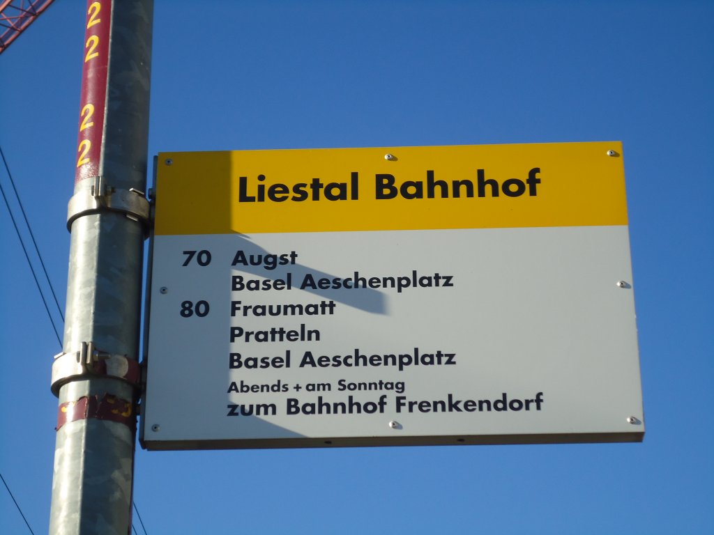 (132'576) - AAGL-Haltestelle - Liestal, Bahnhof - am 7. Februar 2011