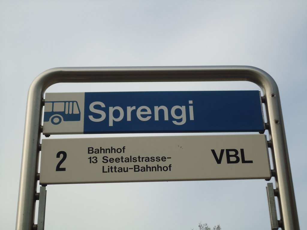 (132'967) - VBL-Haltestelle - Emmenbrcke, Sprengi - am 11. Mrz 2011
