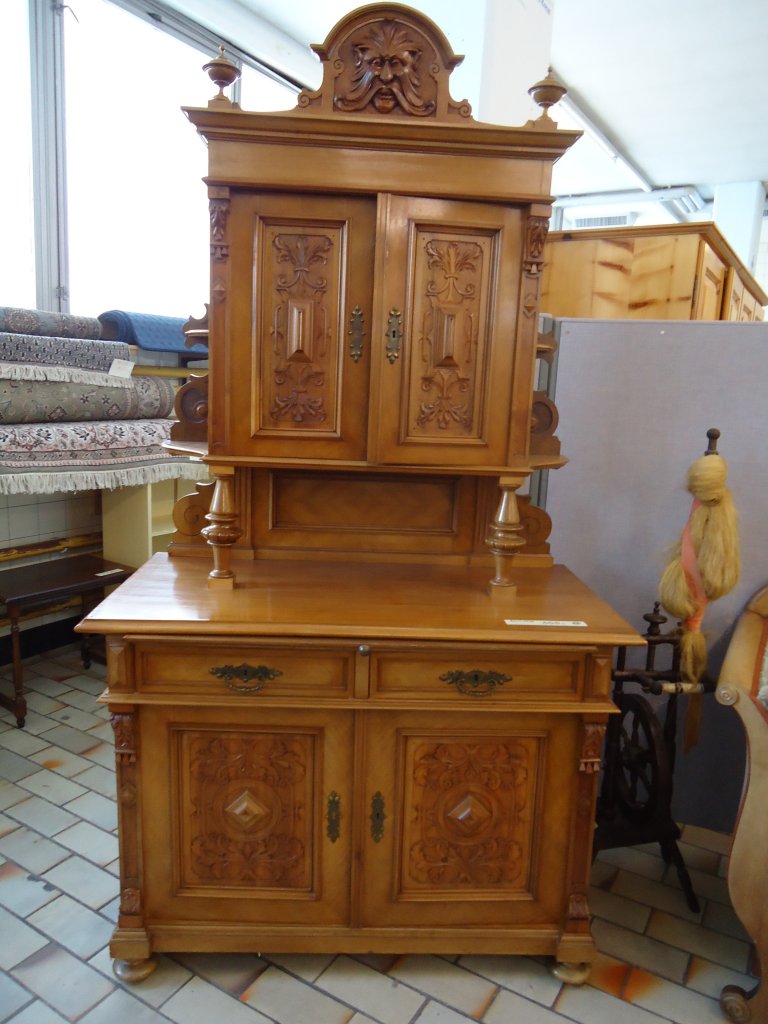 (133'758) - Bffet von ca. 1900 im BrockiShop am 21. Mai 2011