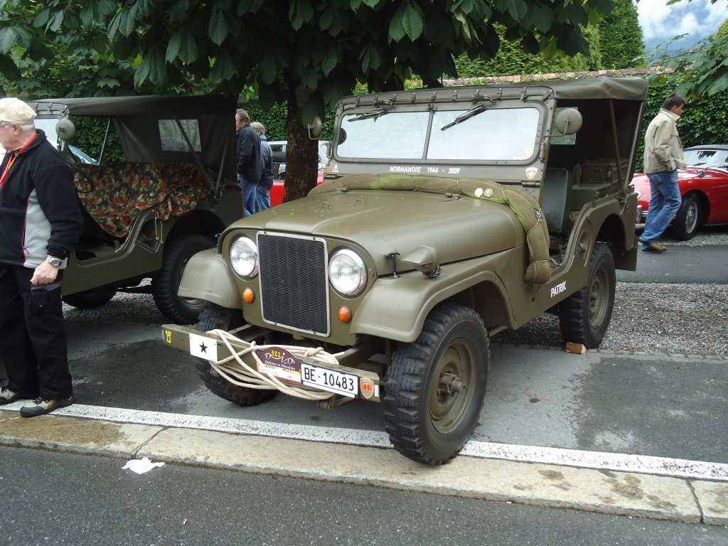 (134'044) - Kaiser-Jeep - BE 10'483 - am 11. Juni 2011 in Sarnen, OiO