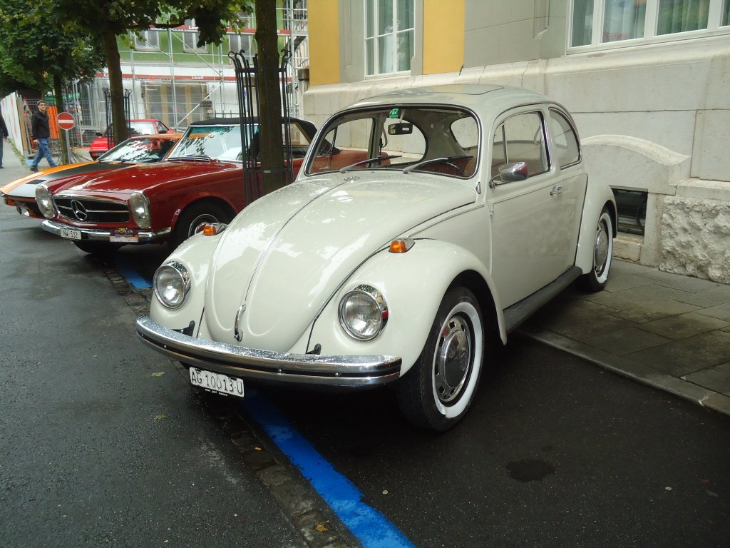 (134'060) - VW-Kfer - AG 10'013 U - am 11. Juni 2011 in Sarnen, OiO