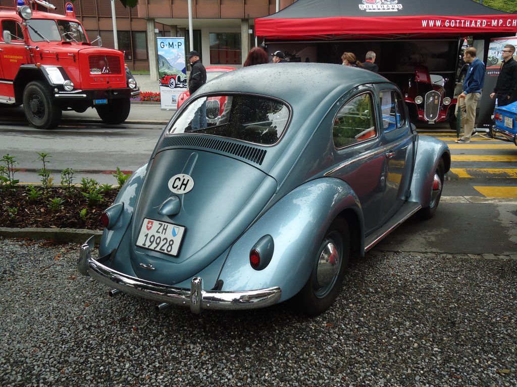 (134'063) - VW-Kfer - ZH 19'928 - am 11. Juni 2011 in Sarnen, OiO
