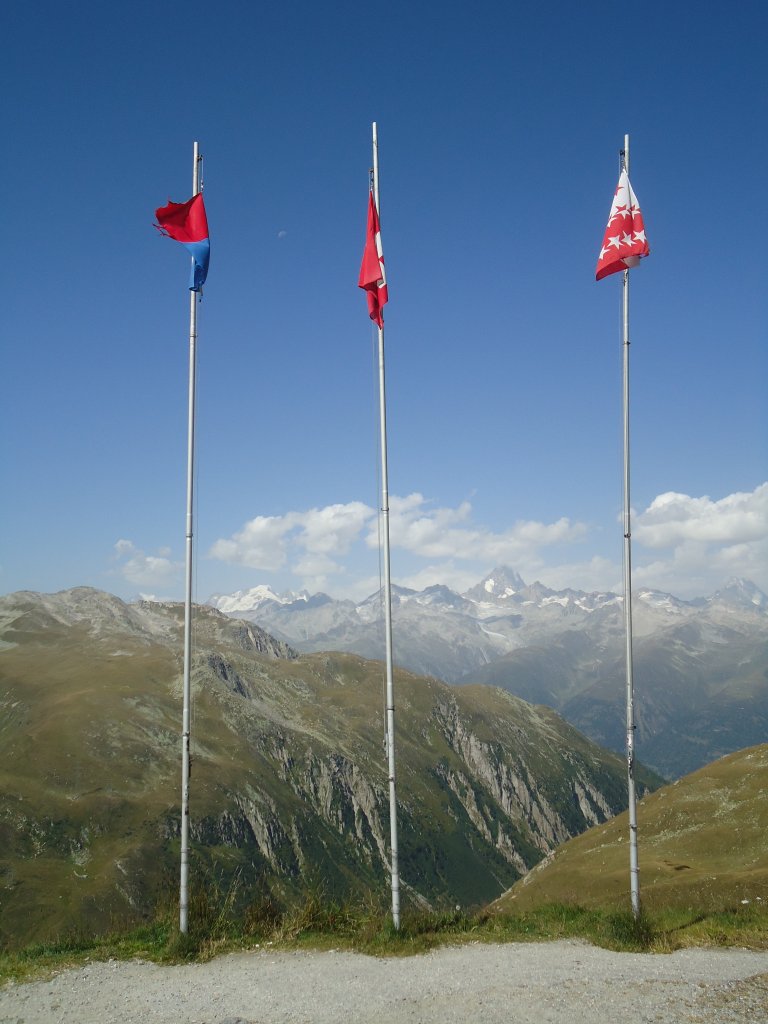 (135'700) - Auf dem Nufenenpass am 21. August 2011