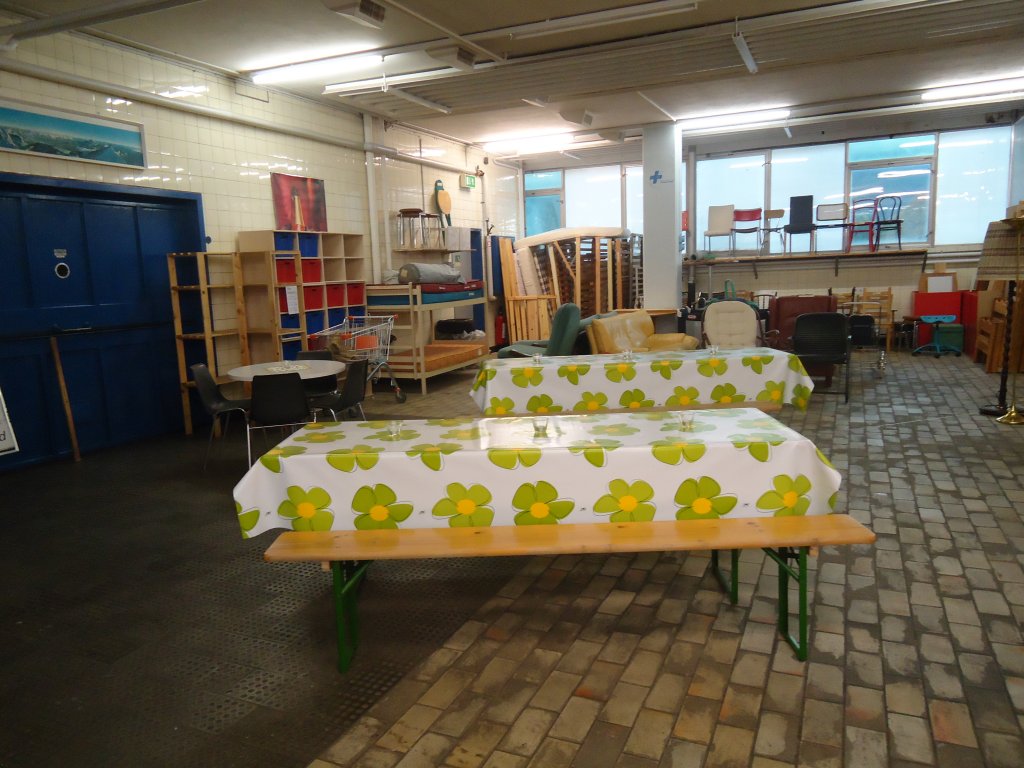 (136'004) - Spielwarenverkauf im BrockiShop am 24. September 2011