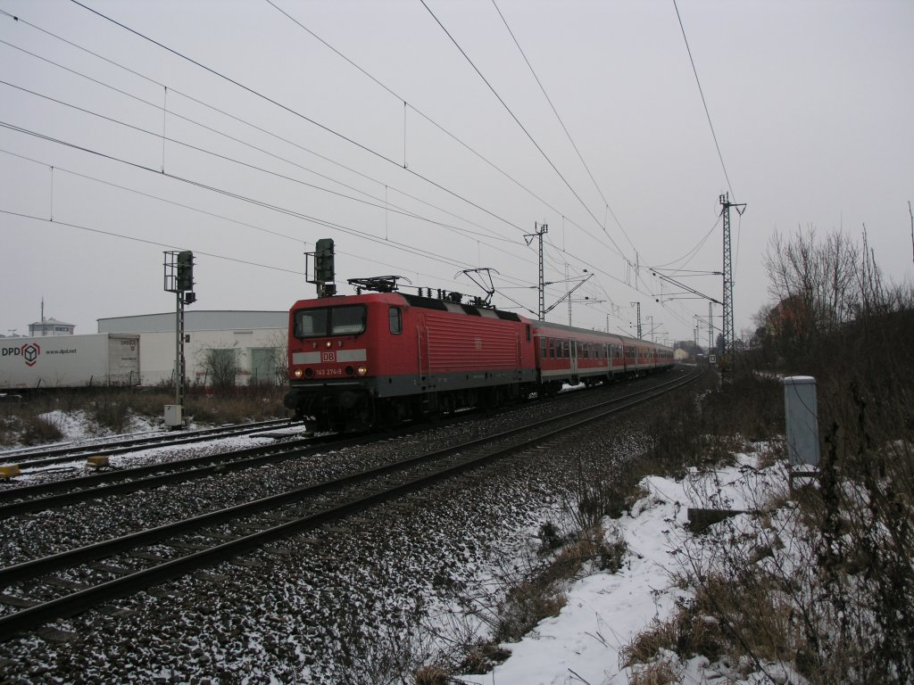 143 274-9 verlsst Obertraubling mit der RB 32160 Regensburg HBF. 09.01.10

