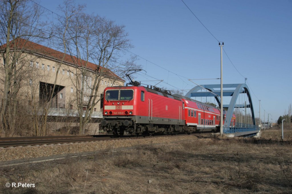 143 333-3 kommt mit RB11 Frankfurt/Ode rin Eisenhttenstadt eingefahren. 07.03.11