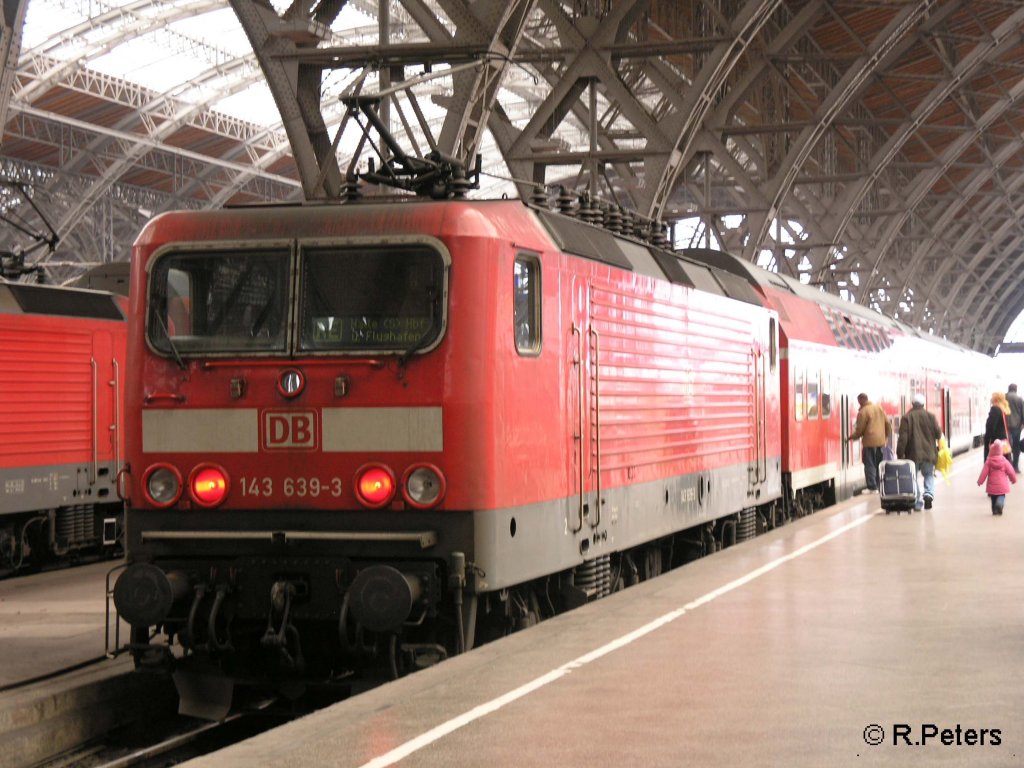 143 639-3 steht mit ein RE Halle (S) in leipzig HBF bereit. 16.03.08