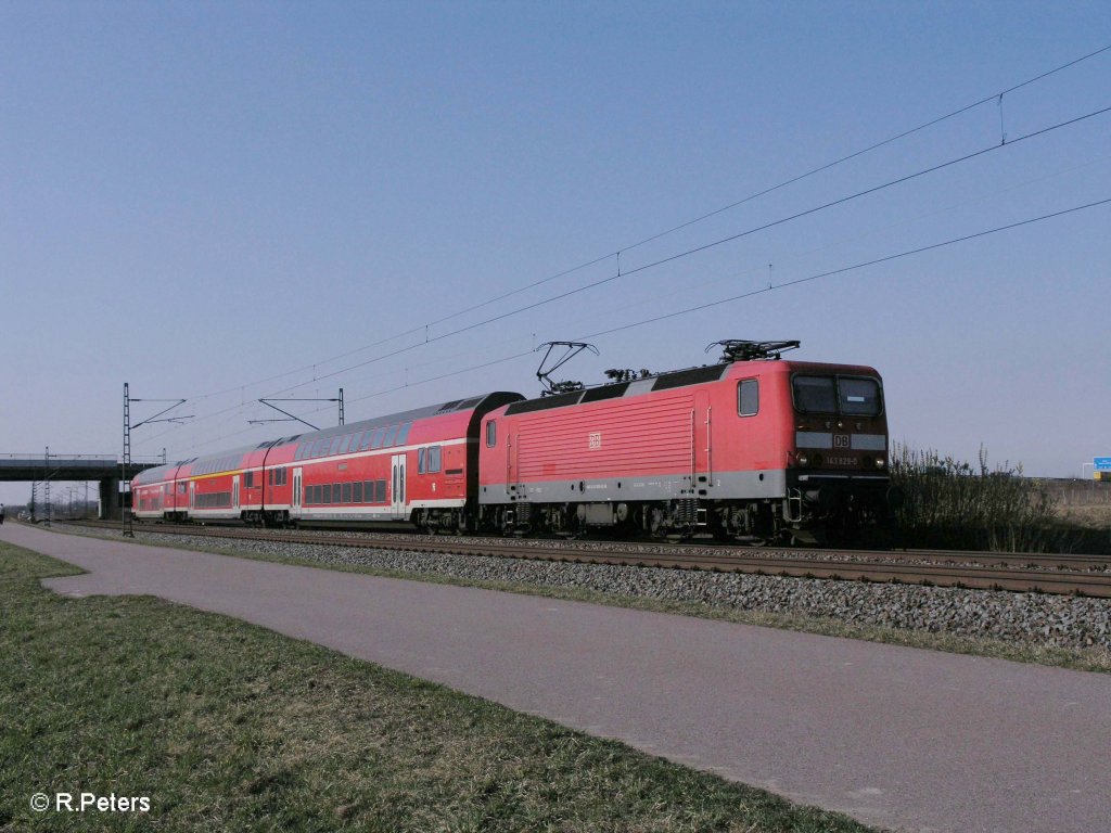 143 829-0 mit S10 37053 nach Leipzig HBF bei Schkeuditz. 28.03.11