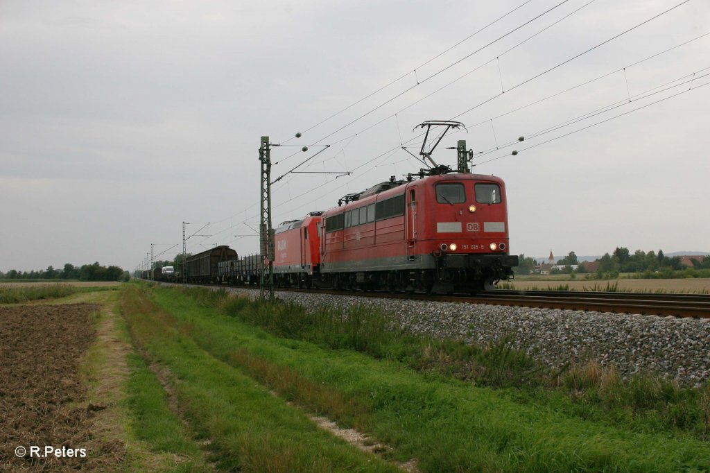 151 015-5 + 185 241 und gemischten Gterzug bei Moosham. 03.08.11