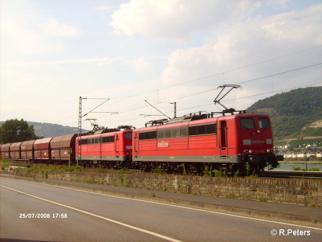 151 018 + 007 ziehen bei Rheindiebach ein Kohlependel. 25.07.08