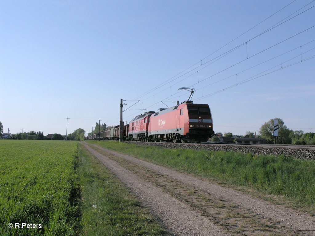 152 036-0 + 233 698 und gemischten Gterzug nach Landshut bei Kfering. 07.05.11