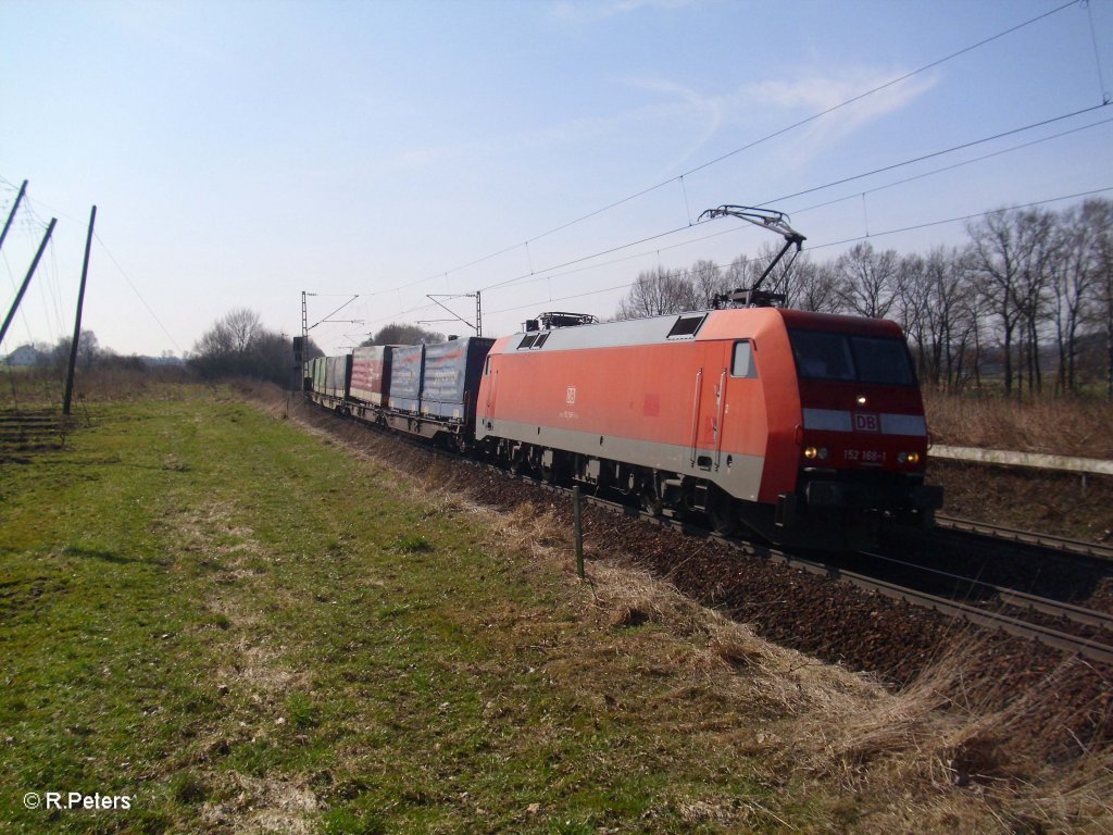 152 168-1 mit Wechselpritschen Terratrans/Paneuropa bei Rohrbach. 24.03.11