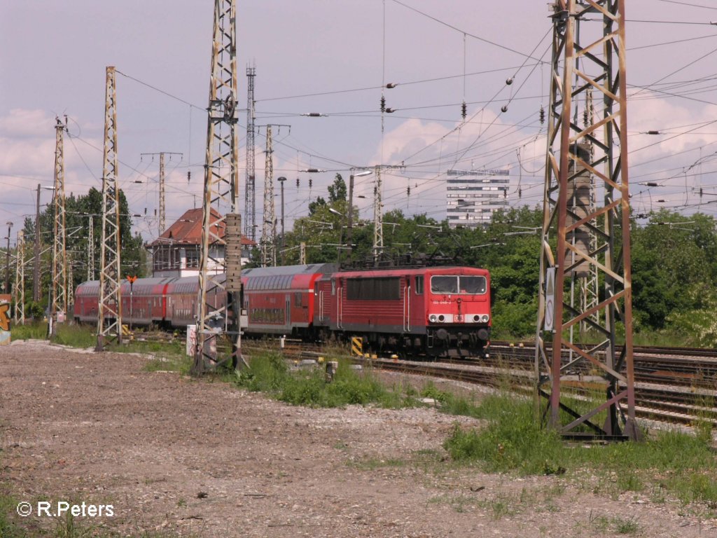 155 048-2 rangiert in Frankfurt/Oder und eine RB fhrt ein. 24.05.08