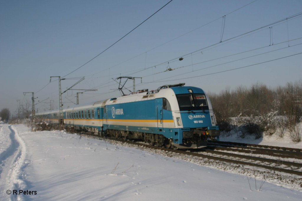 183 002 mit ALX84113 nach Mnchen bei Obertraubling. 30.12.10
