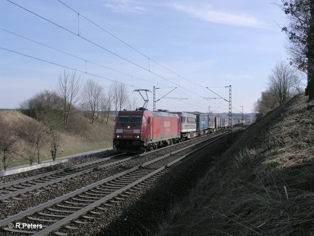 185 273-0 zieht den Paneuropa/Terratrans bei Fahlenbach. 24.03.11