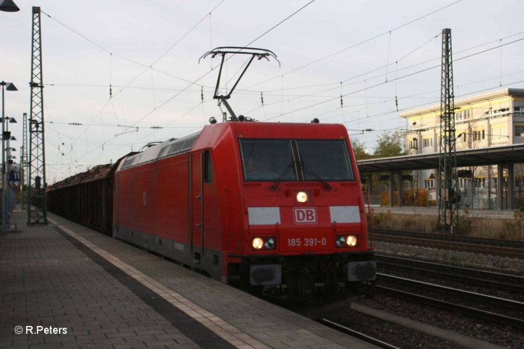 185 391 mit Holzzug am Heimeranplatz. 04.11.10