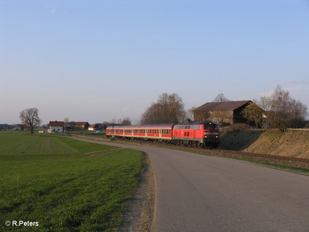 218 459-6 zieht bei Aichstetten den RE32804 Hergatz. 07.04.09
