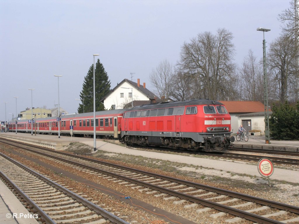 218 485-1 erreicht Buchloe mit der RB32801 Augsburg HBF. 04.04.09
