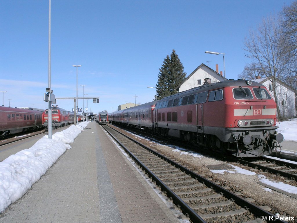 218 490 erreicht Buchloe mit einer RB. 21.02.10