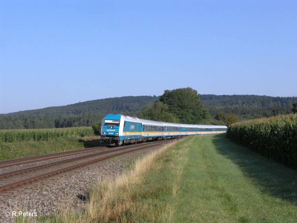 223 063 zieht den ALX37977 nach Mnchen. bei Oberteich durch die Kurve. 07.08.09