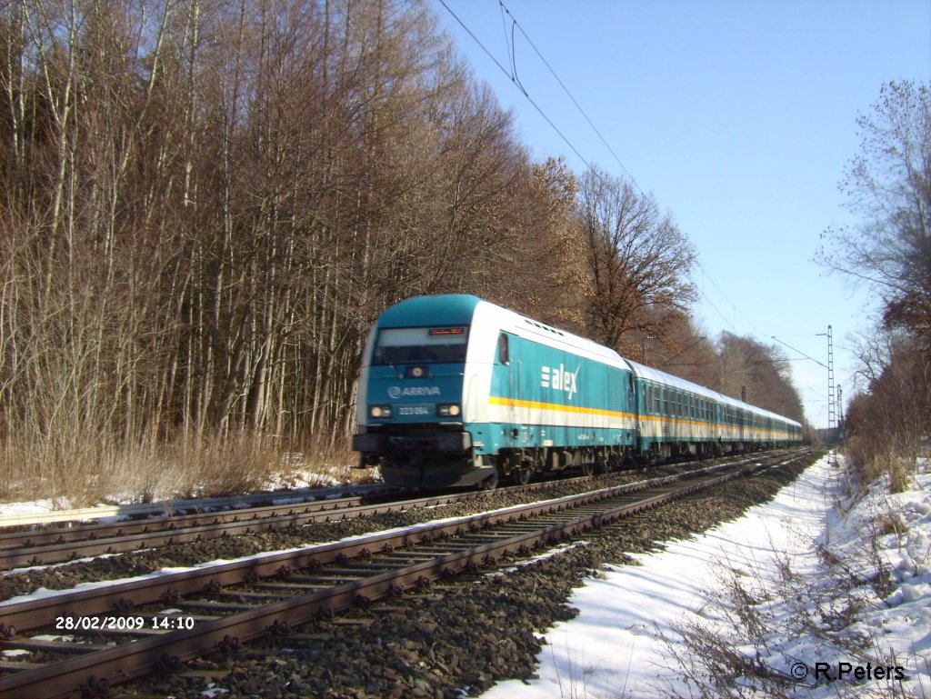 223 064 zieht bei Geltendorf den ALX38705+39955 Mnchen. 28.02.09
