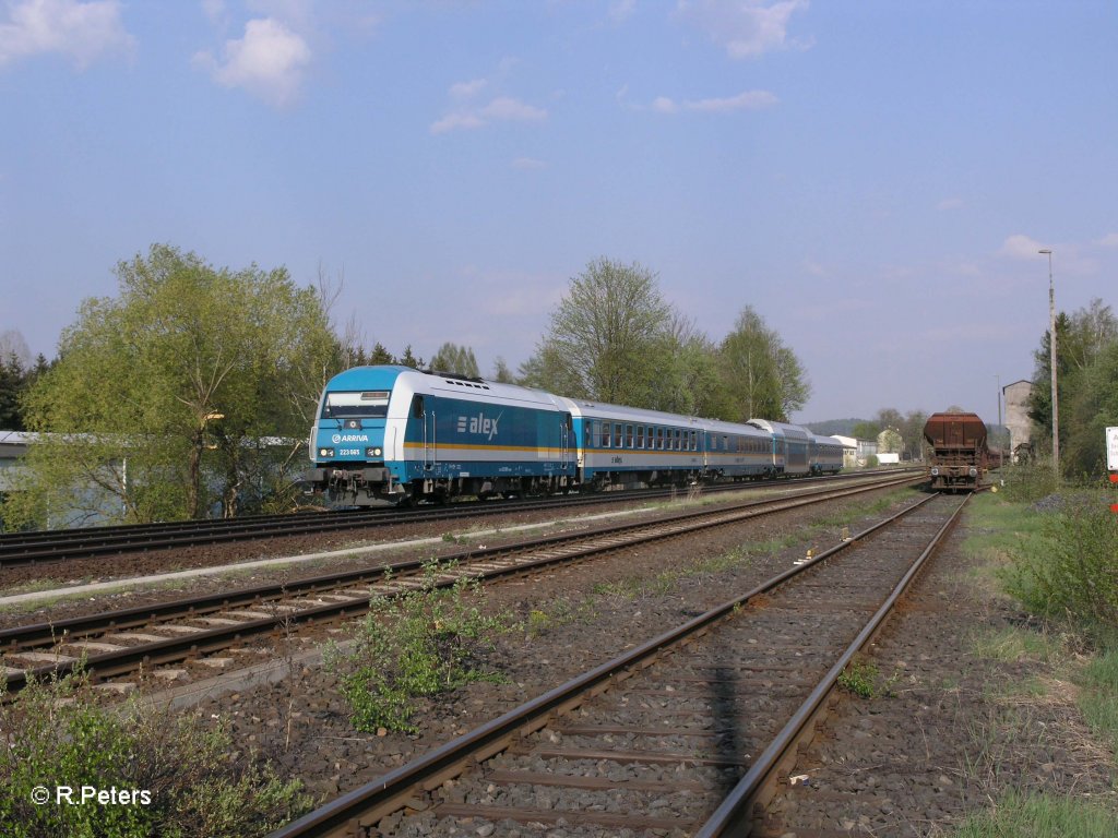 223 065 mit ALX84110 nach Hof in Pechbrunn. 24.04.11