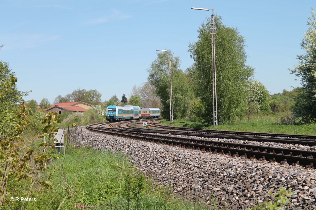 223 067 mit dem ALX84113 Hof - Mnchen in Wiesau/Oberpfalz. 15.05.13