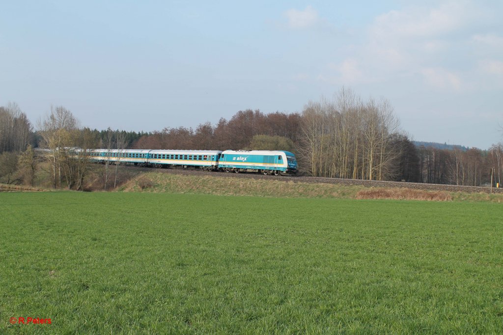 223 067 mit dem ALX84121 Hof - Mnchen bei Oberteich. 21.04.13