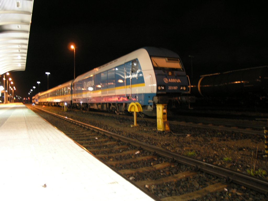 223 067 wird in Hof fr den nchsten Tag bereit gemacht. 10.04.10