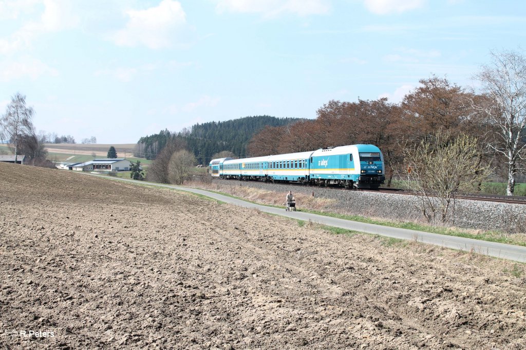 223 068 mit ALX84115 Hof - Mnchen bei Lengenfeld. 18.04.13