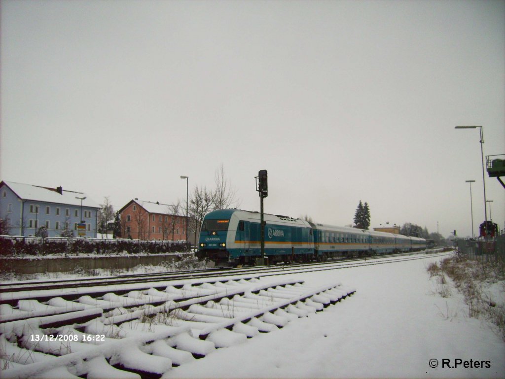 223 069 verlsst Wiesau/Oberpfalz mit den ALX37979 nach Mnchen. 13.12.08