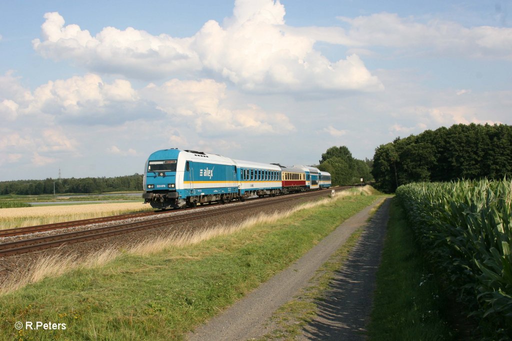 223 070 mit dem ALX84110 Mnchen - Hof bei Oberteich. 28.07.11