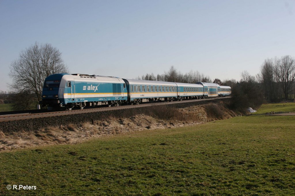 223 071 mit dem ALX84110 nach Hof bei Schnfeld. 25.03.12