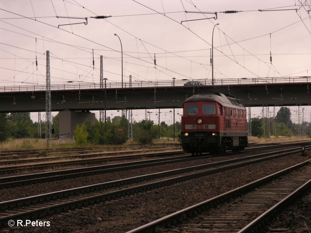 232 245-1 rollt solo durch Eisenhttenstadt. 10.07.08