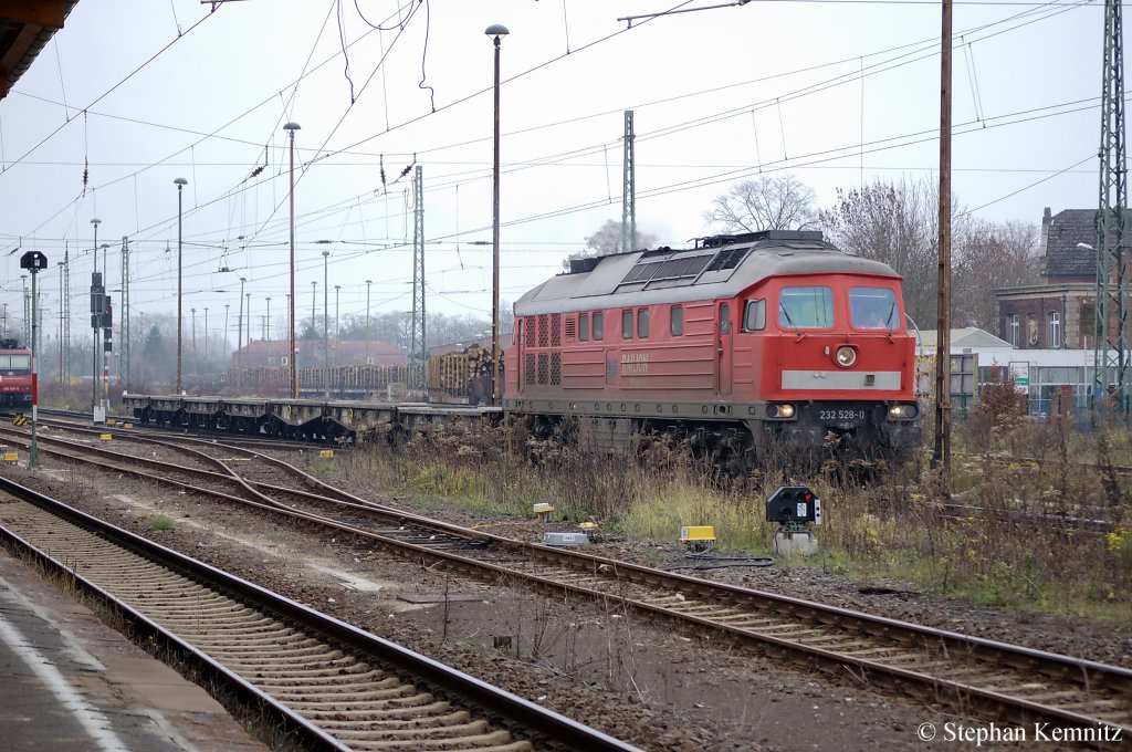 232 528-0 mit einem GZ in Stendal. 20.11.2010