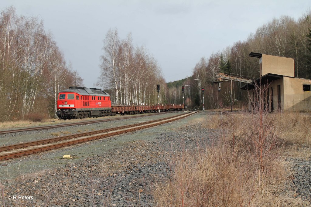 232 618-9 mit Langschienenzug bei der Einfahrt in Arzberg. 05.02.13