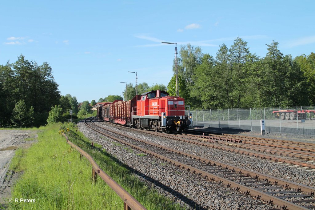 294 753-9 erreicht Wiesau mit der bergabe 56960 Marktredwitz - ATW Wiesau. 05.06.13