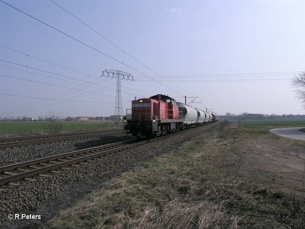 294 895-8 mit bergabezug bei Borsdorf. 30.03.11