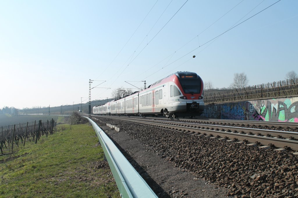 403 + 414 als SE25018 bei Hattenheim am Rhein.05.03.13