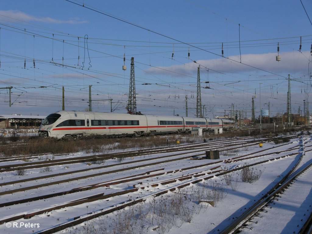 411 008-6 erreicht Leipzig HBF mit den ICE 1622 Berlin Gesundbrunn. 21.12.09
