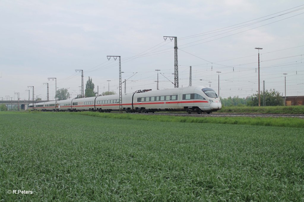 411 056  Waren (Mritz)  als ICE 21 Frankfurt/Main - Wien bei Regensburg Ost. 09.05.13