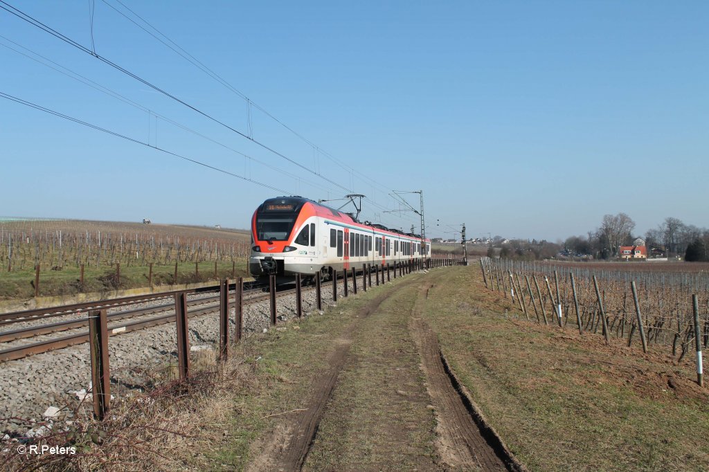 413 als SE25069 Koblenz - Wiesbaden bei Oestrich - Winkel. 05.03.13