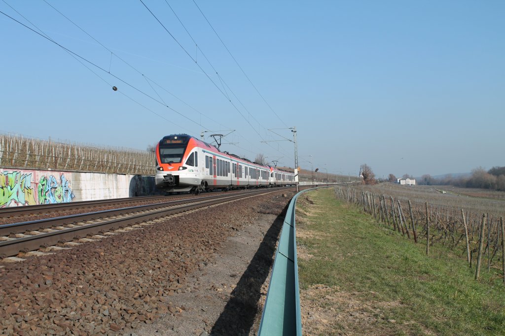 414 + 403 als SE25018 Frankfurt/Main - Neuwied bei Hattenheim. 05.03.13